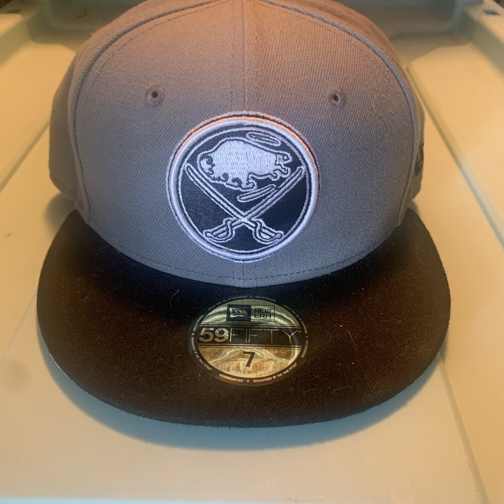 NHL New Era Sabres Hat White Shield Size 7